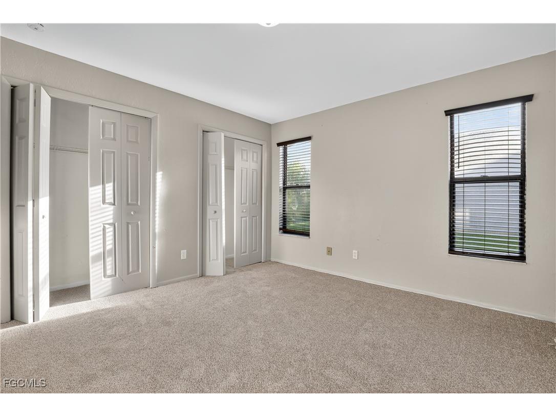 2105 SE 2nd Terrace Cape Coral FL 33990 2025012680 image35