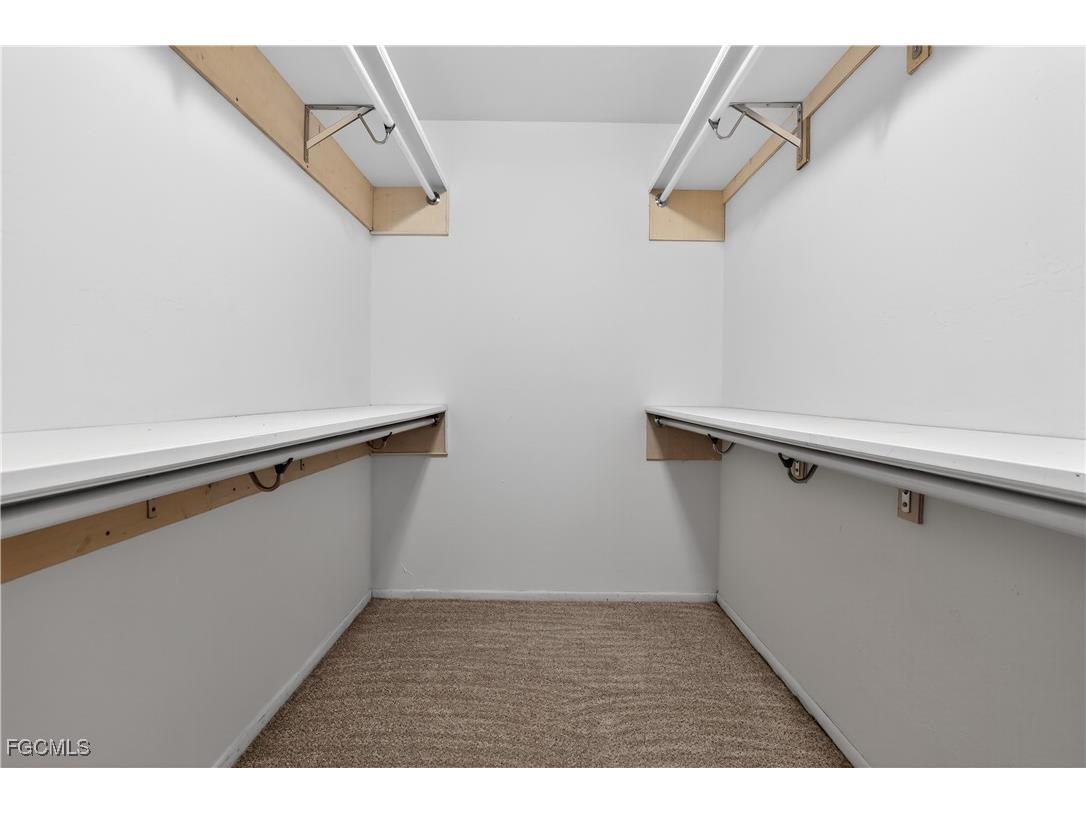 2105 SE 2nd Terrace Cape Coral FL 33990 2025012680 image42