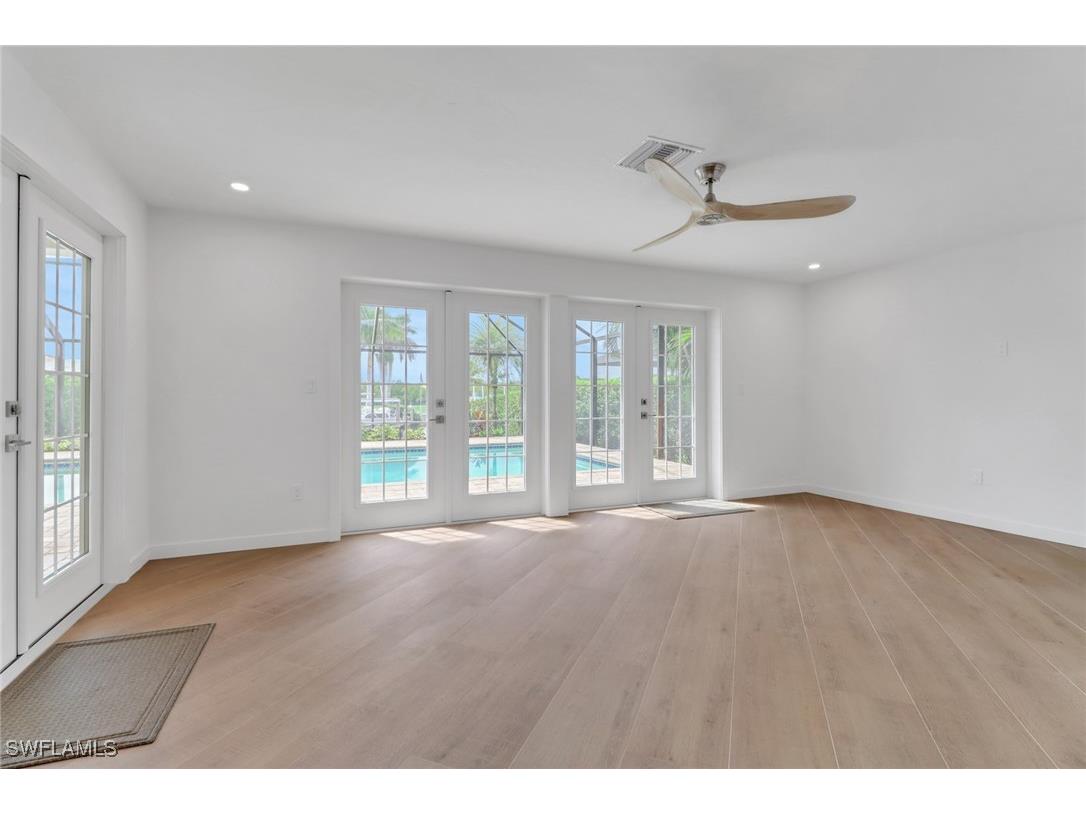 2105 Sheepshead Drive Naples FL 34102 225069719 image12