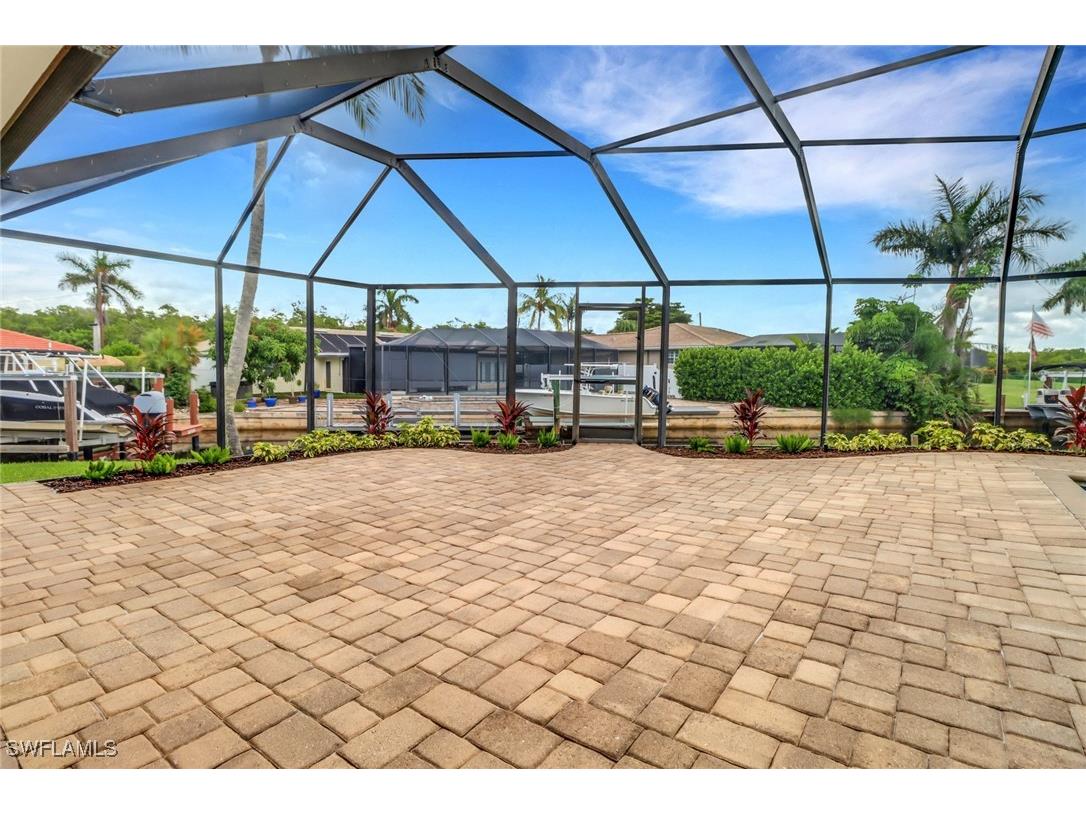 2105 Sheepshead Drive Naples FL 34102 225069719 image27