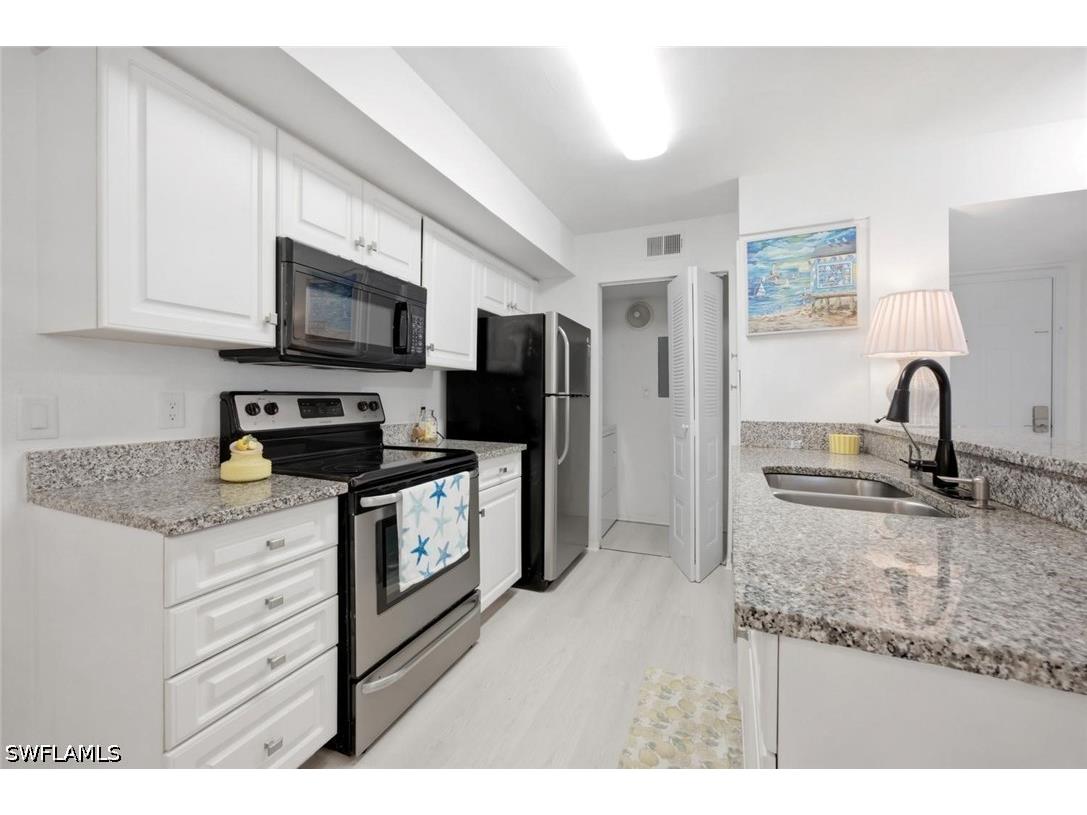 2106 Arbour Walk Circle #2911 Naples FL 34109 226024724 image4