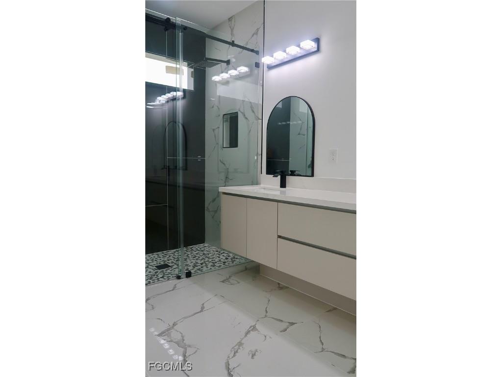 2106 E 13th Street Lehigh Acres FL 33972 2025012501 image10