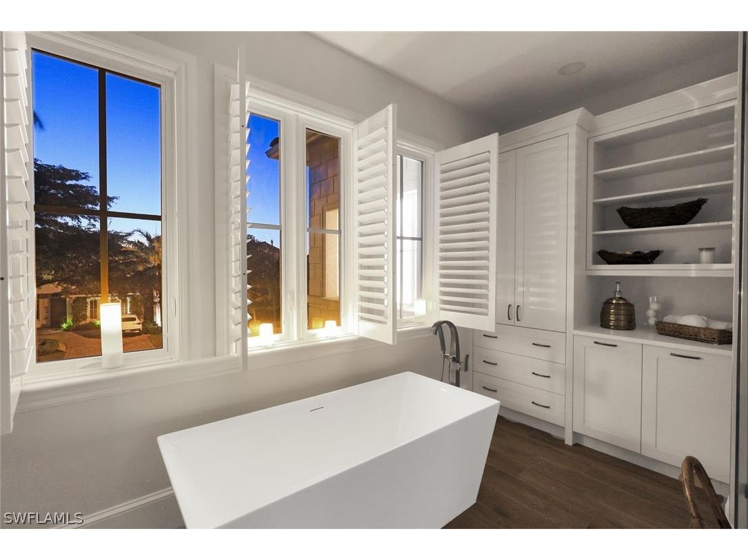 2106 Modena Court Naples FL 34105 226007565 image28