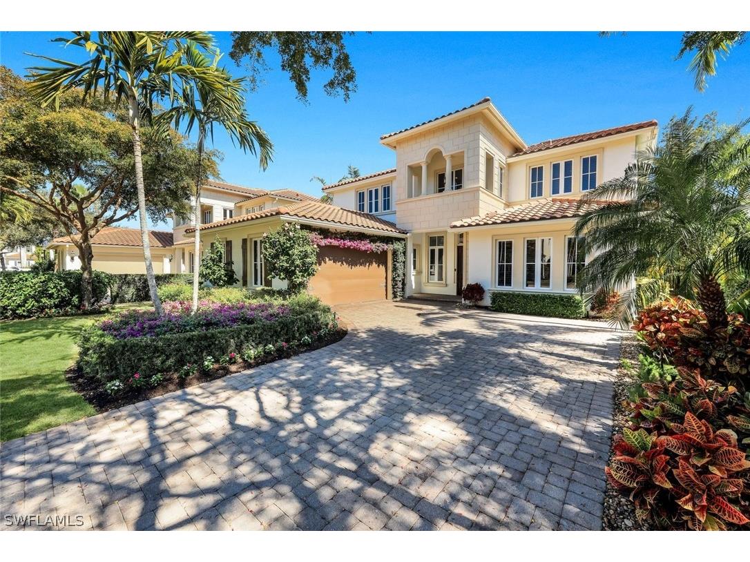 2106 Modena Court Naples FL 34105 226007565 image3