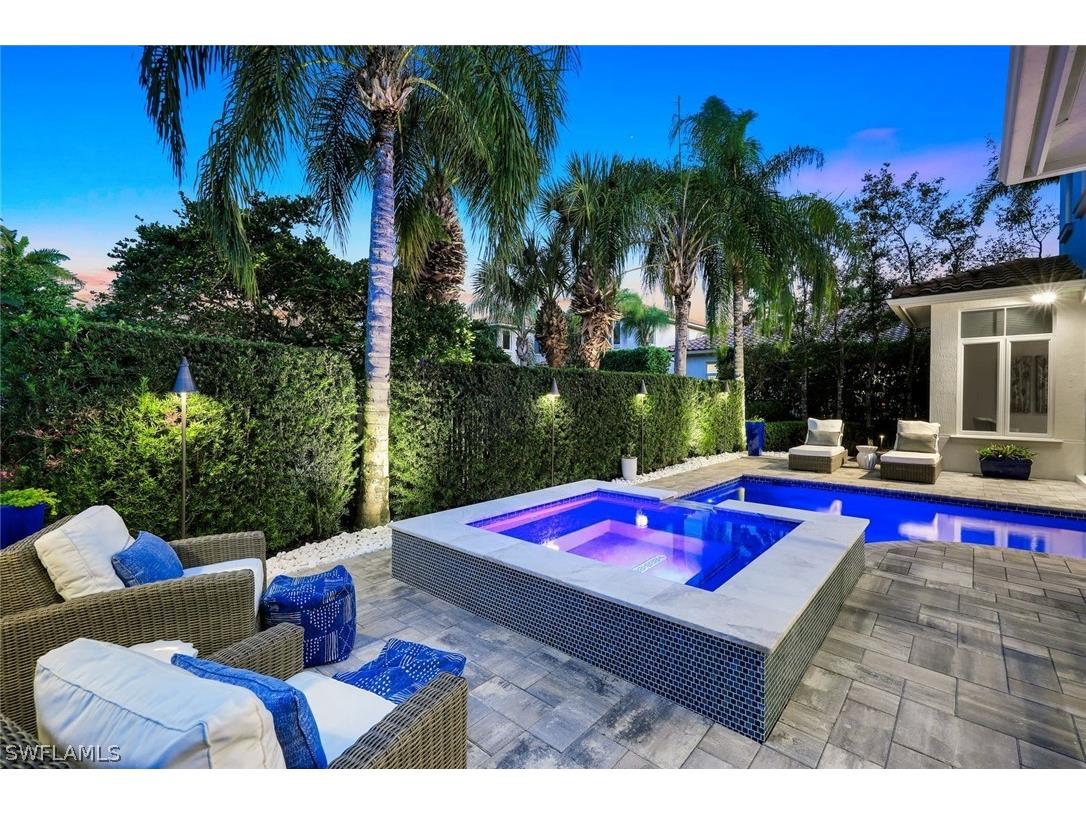 2106 Modena Court Naples FL 34105 226007565 image4