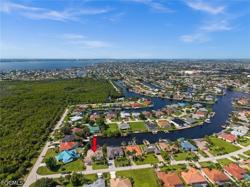 2106 SE 20th Lane Cape Coral FL 33990 2026024605 image1