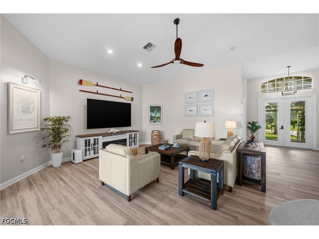 2106 SE 20th Lane Cape Coral FL 33990 2026024605 image13
