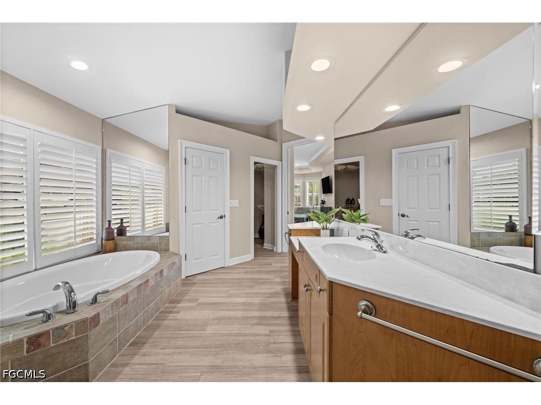 2106 SE 20th Lane Cape Coral FL 33990 2026024605 image26