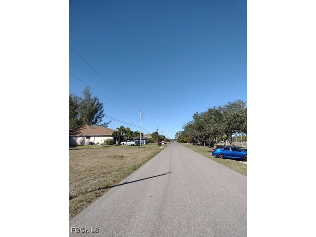 2106 SW 17th Avenue Cape Coral FL 33991 2025023292 image5