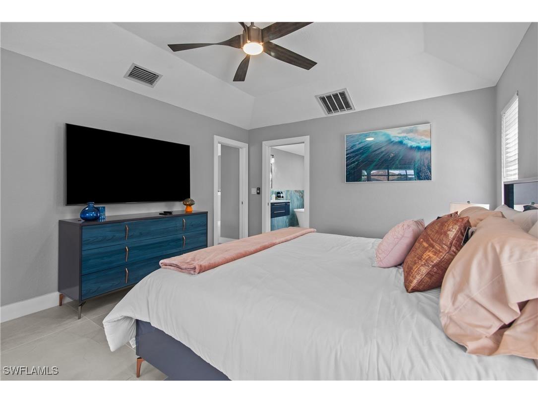 2106 SW 47th Terrace Cape Coral FL 33914 224009299 image10