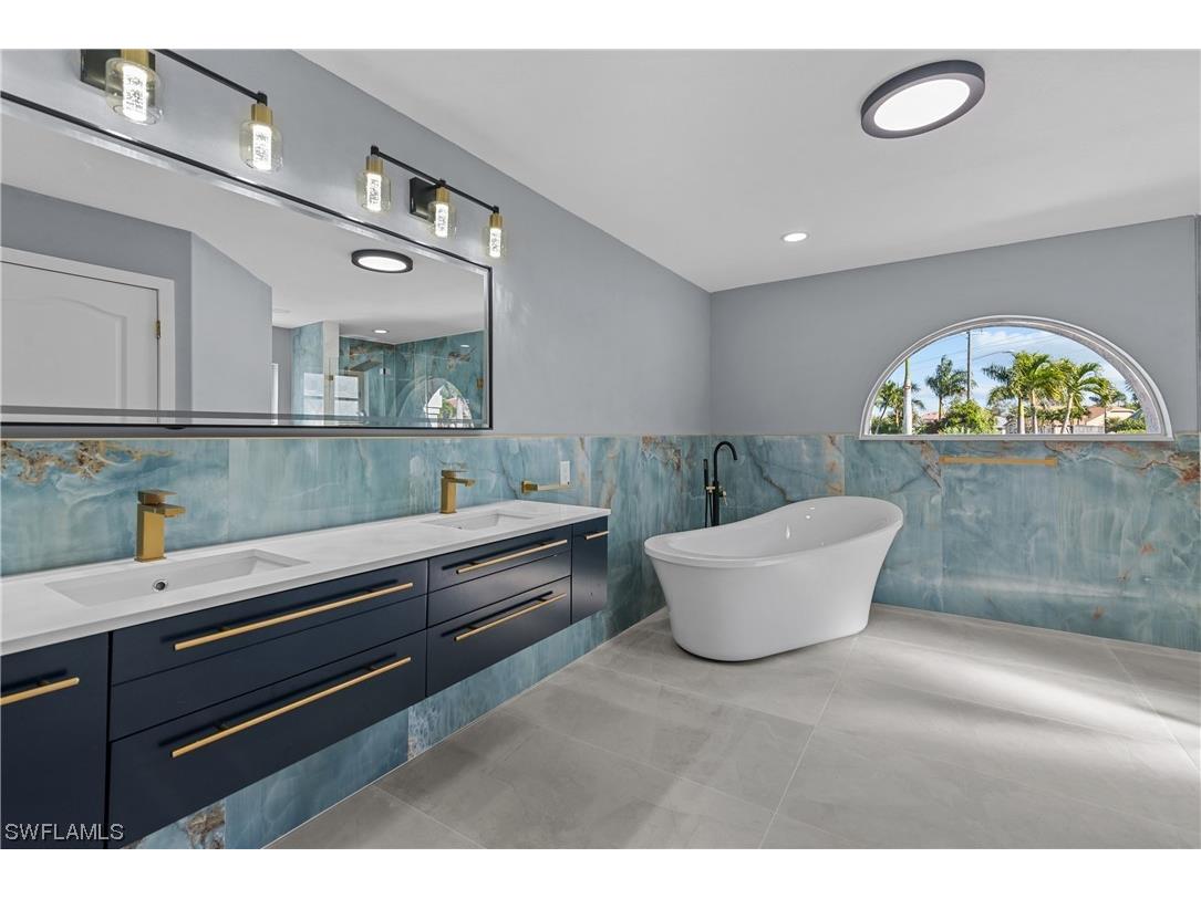 2106 SW 47th Terrace Cape Coral FL 33914 224009299 image11