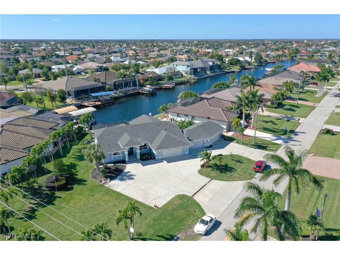 2106 SW 47th Terrace Cape Coral FL 33914 224009299 image2