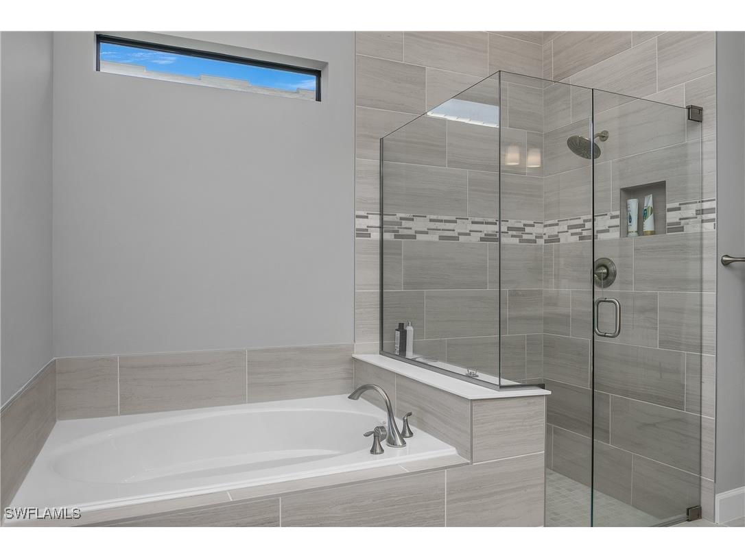 21064 Hallandale Drive Estero FL 33928 225072649 image15