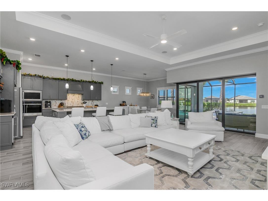 21064 Hallandale Drive Estero FL 33928 225072649 image2