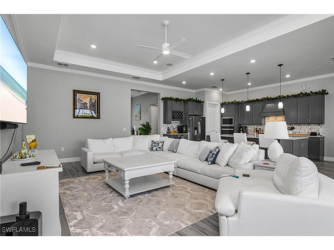 21064 Hallandale Drive Estero FL 33928 225072649 image3