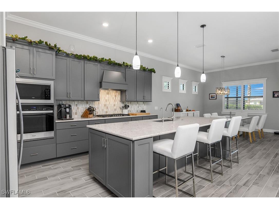 21064 Hallandale Drive Estero FL 33928 225072649 image6