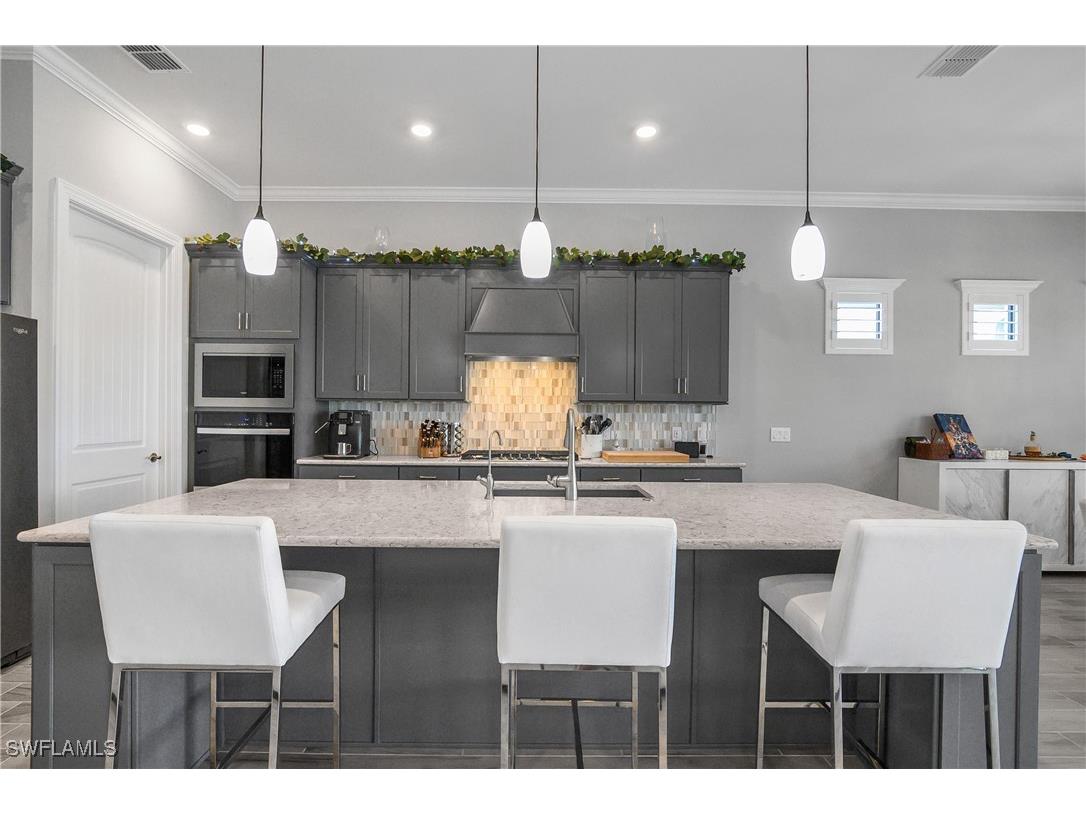 21064 Hallandale Drive Estero FL 33928 225072649 image9