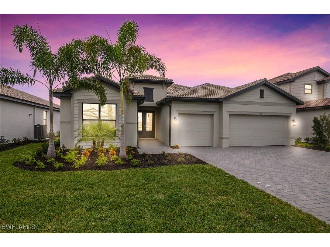 21067 Hallandale Drive Estero FL 33928 224102356 image1