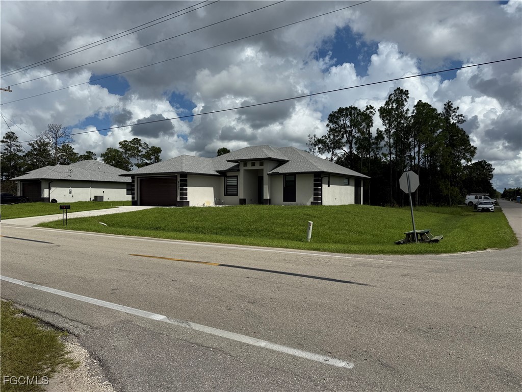 2107 E 10th Street Lehigh Acres FL 33936 2025005270 image8