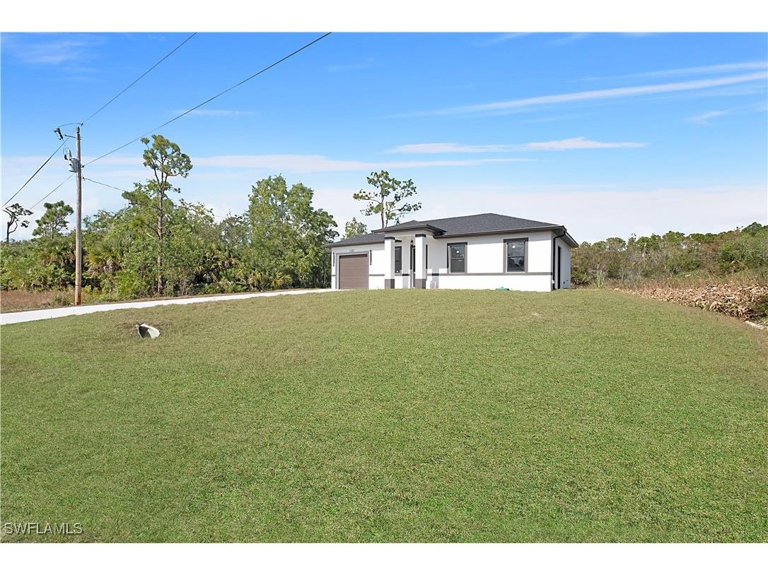 2107 E 13th Street Lehigh Acres FL 33972 226001855 image1
