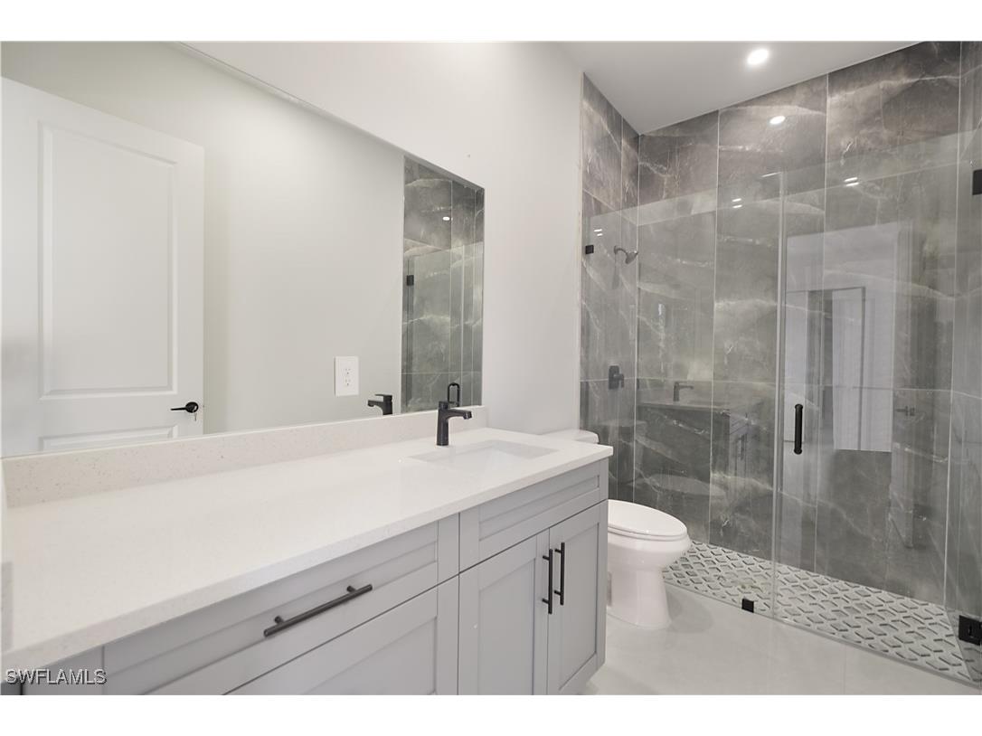 2107 E 13th Street Lehigh Acres FL 33972 226001855 image10