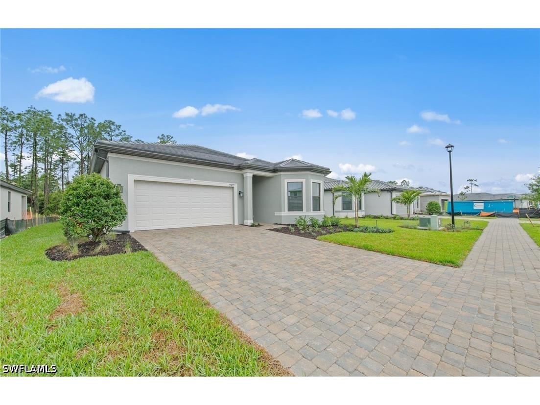 2107 Freemont Way Naples FL 34120 226013324 image23