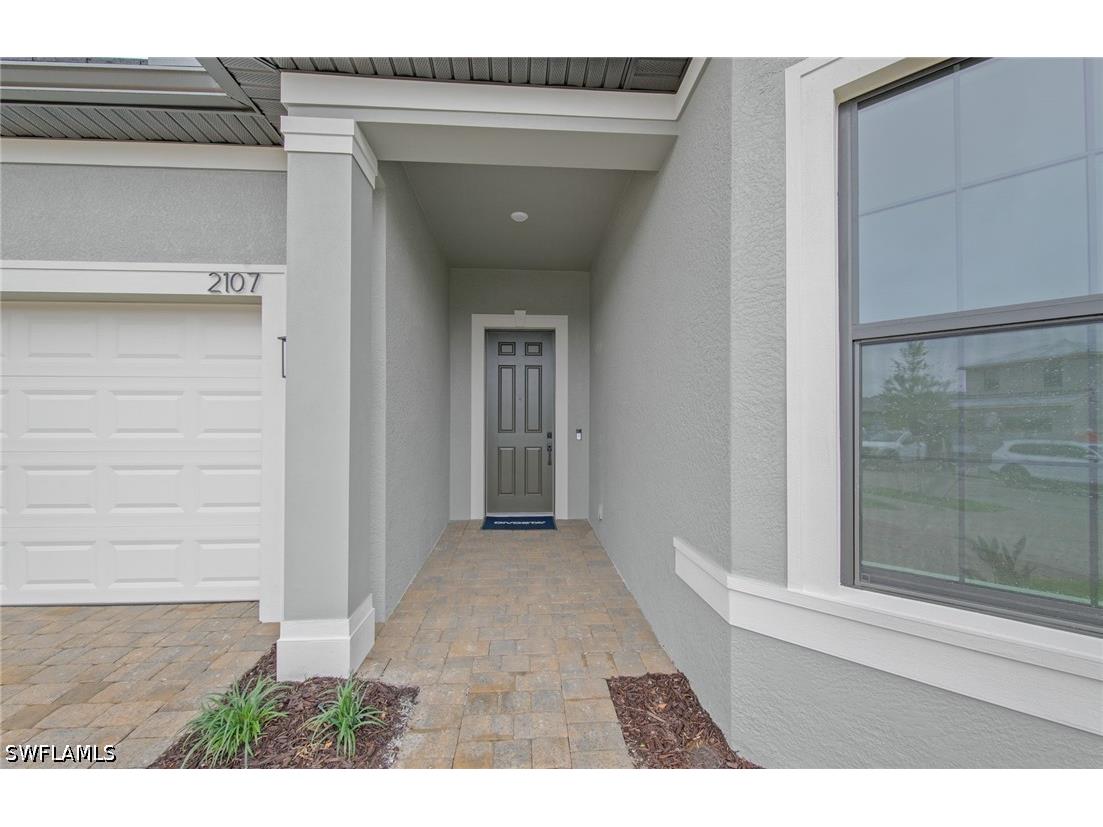 2107 Freemont Way Naples FL 34120 226013324 image3