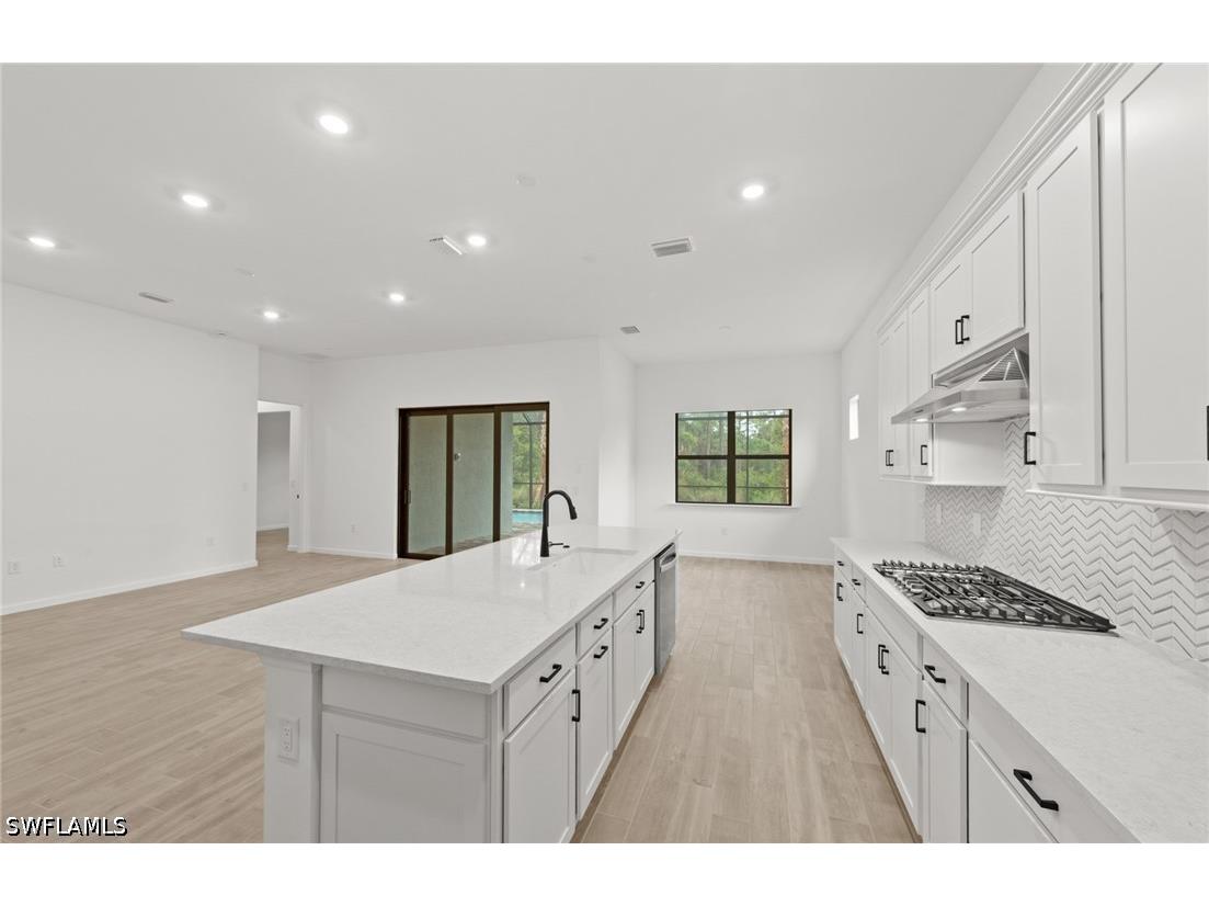 2107 Freemont Way Naples FL 34120 226013324 image5