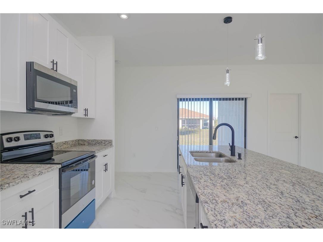 2107 Jefferson Avenue Alva FL 33920 225057184 image10