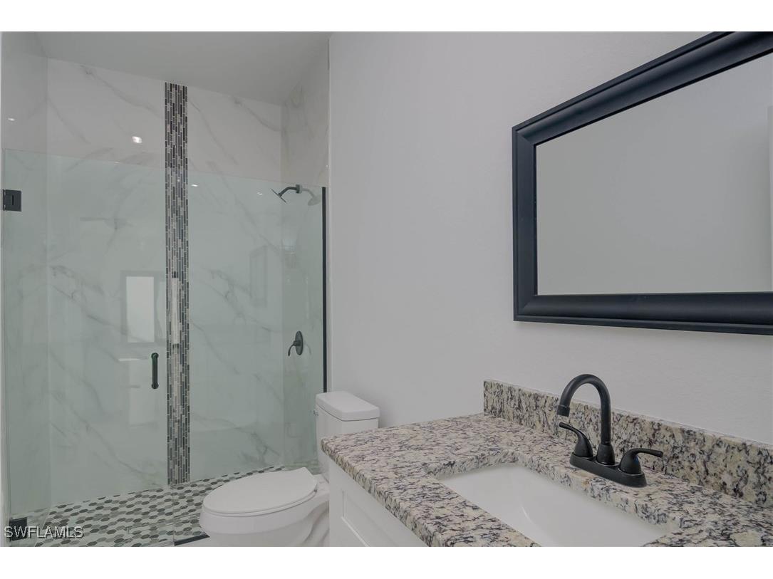 2107 Jefferson Avenue Alva FL 33920 225057184 image17