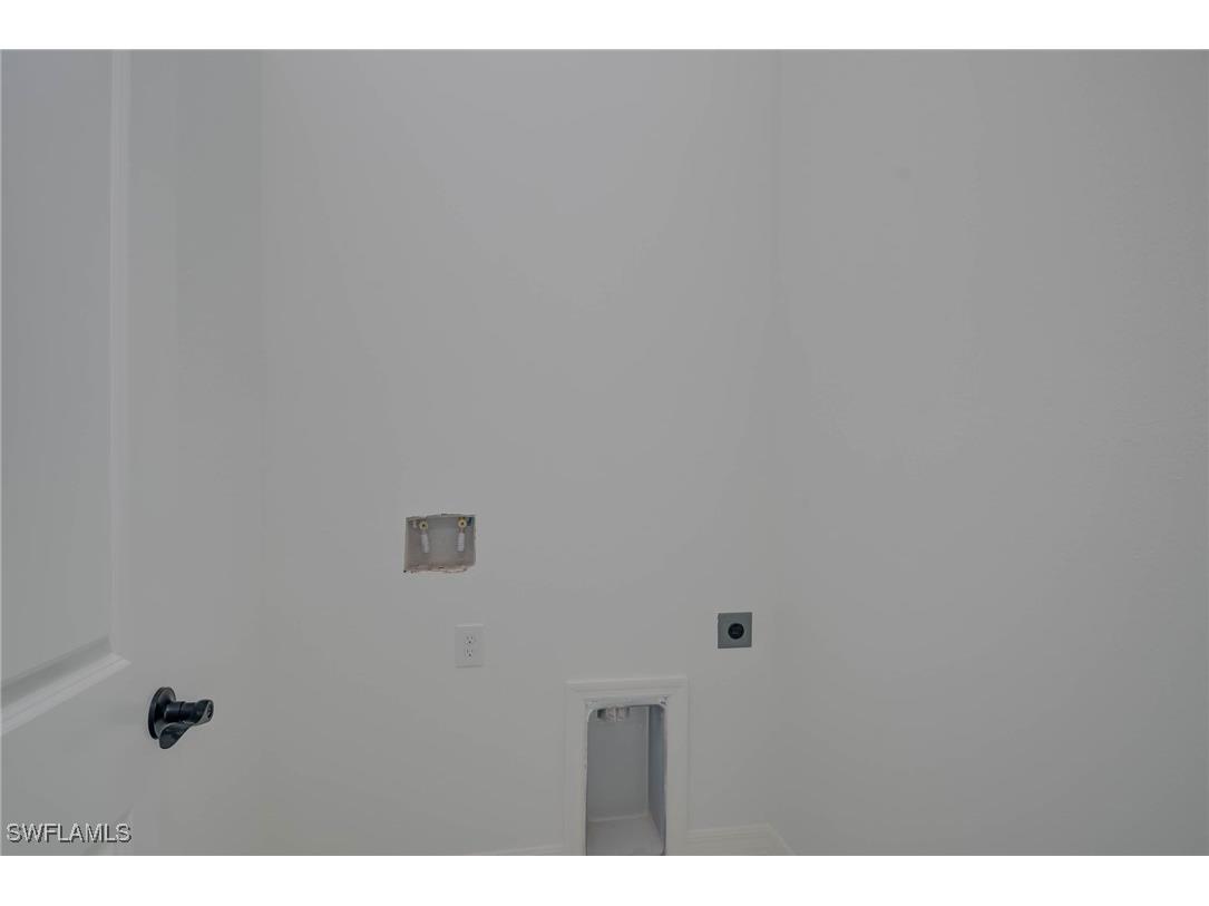 2107 Jefferson Avenue Alva FL 33920 225057184 image18