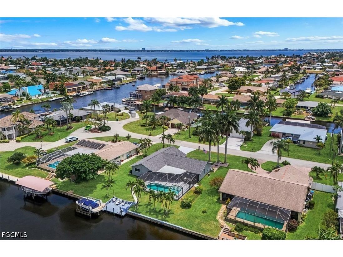 2107 SE 25th Terrace Cape Coral FL 33904 2026018618 image36