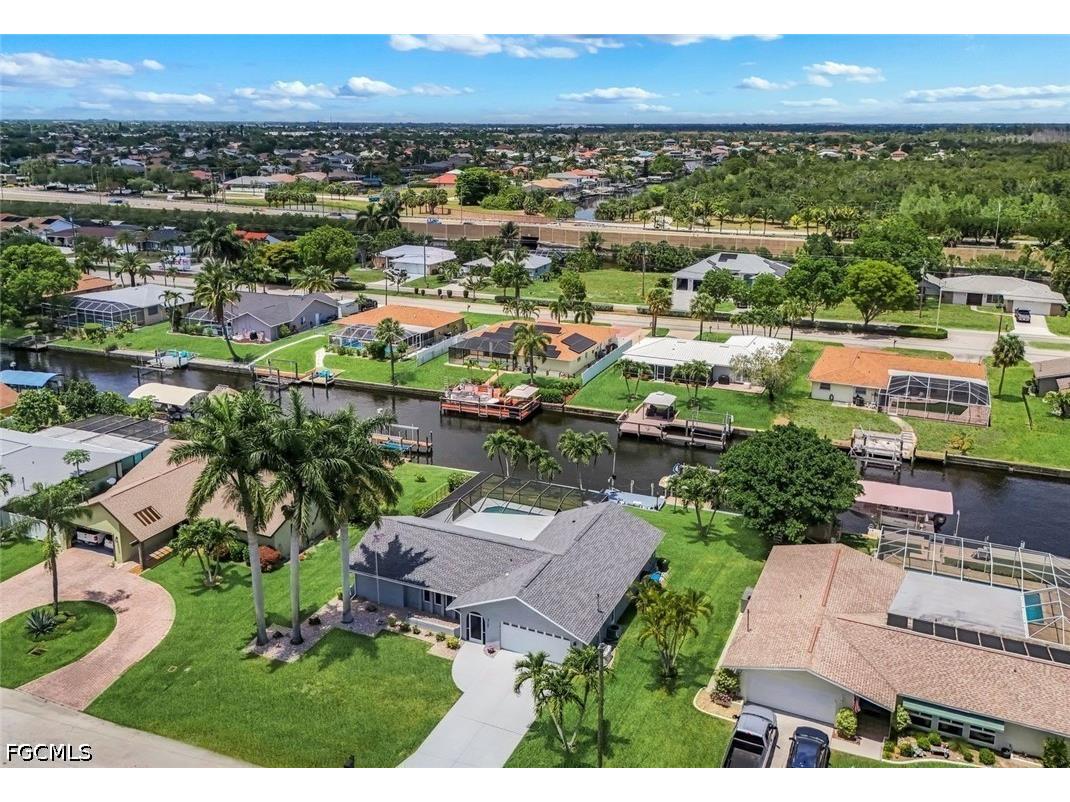 2107 SE 25th Terrace Cape Coral FL 33904 2026018618 image40