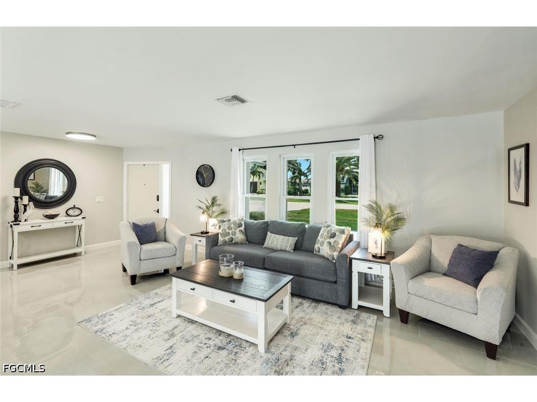 2107 SE 25th Terrace Cape Coral FL 33904 2026018618 image5
