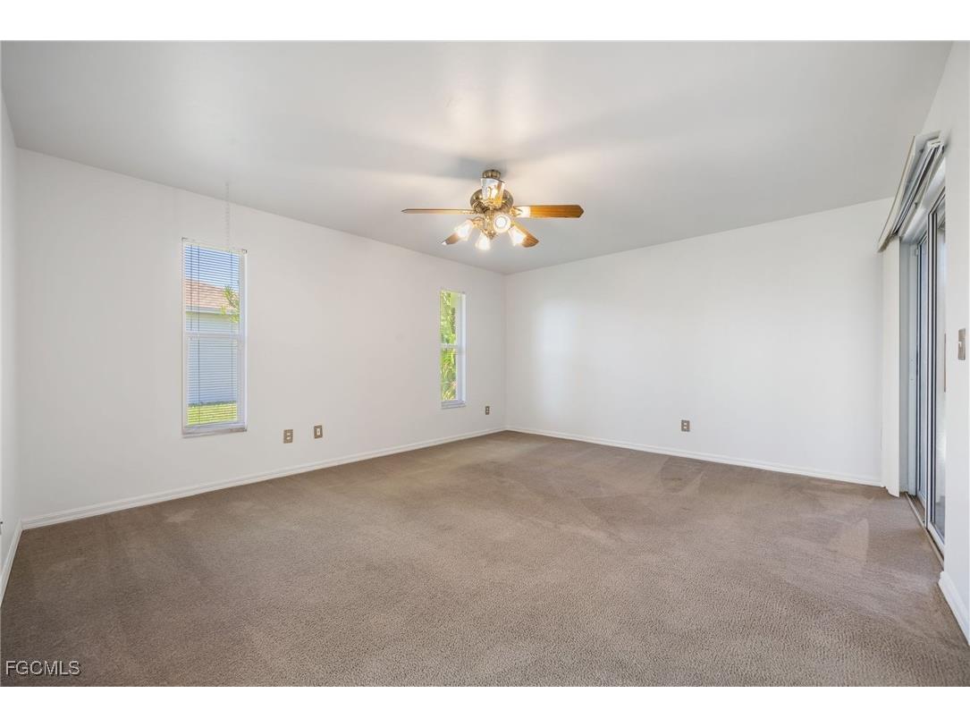 2107 SW 12th Terrace Cape Coral FL 33991 2025017950 image19