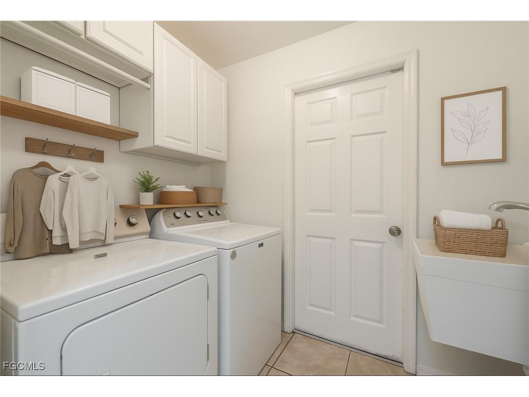 2107 SW 12th Terrace Cape Coral FL 33991 2025017950 image30