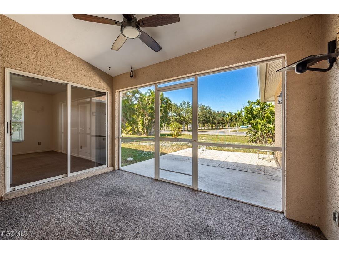 2107 SW 12th Terrace Cape Coral FL 33991 2025017950 image34