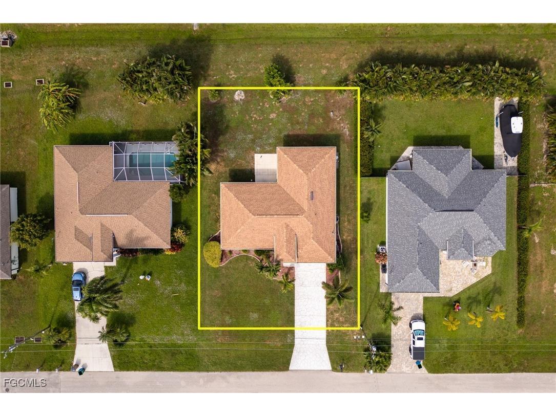 2107 SW 12th Terrace Cape Coral FL 33991 2025017950 image39