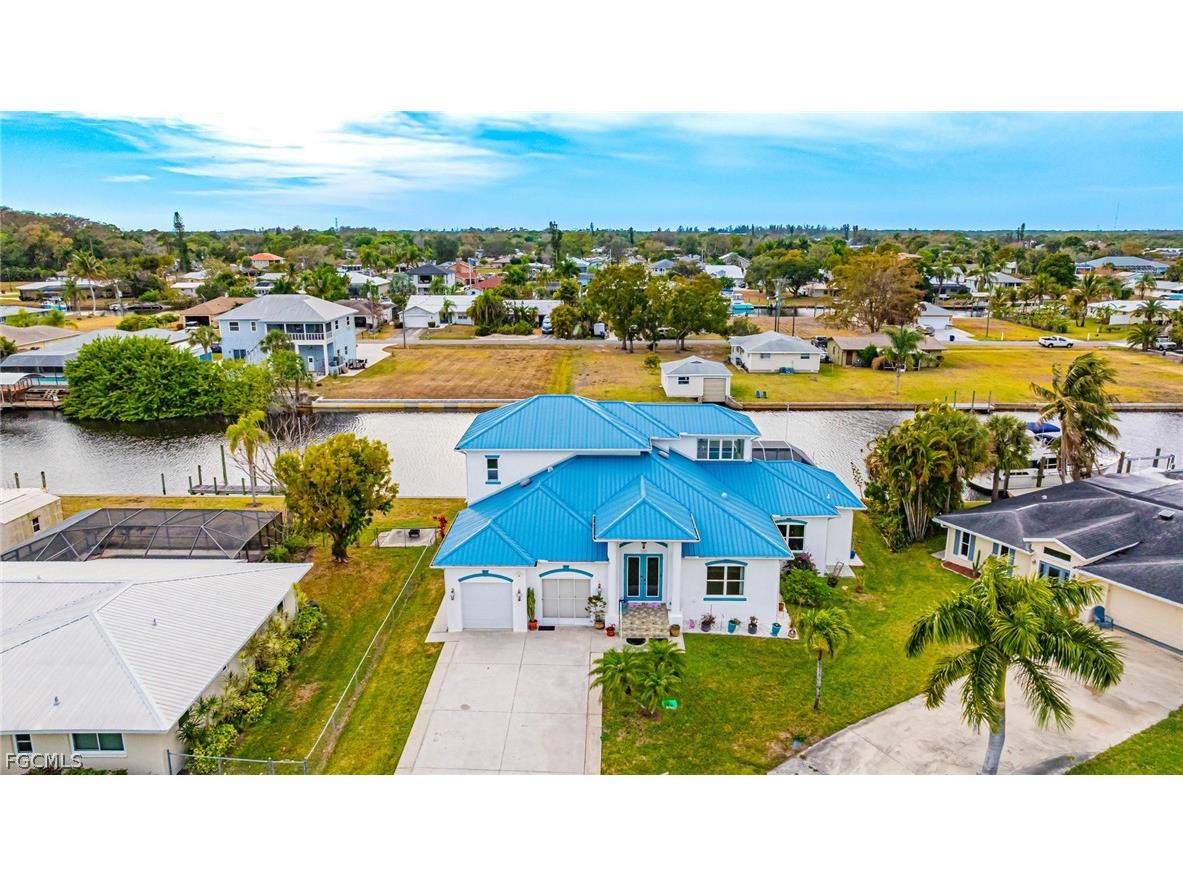 2107 Saint Croix Avenue Fort Myers FL 33905 2026010228 image1