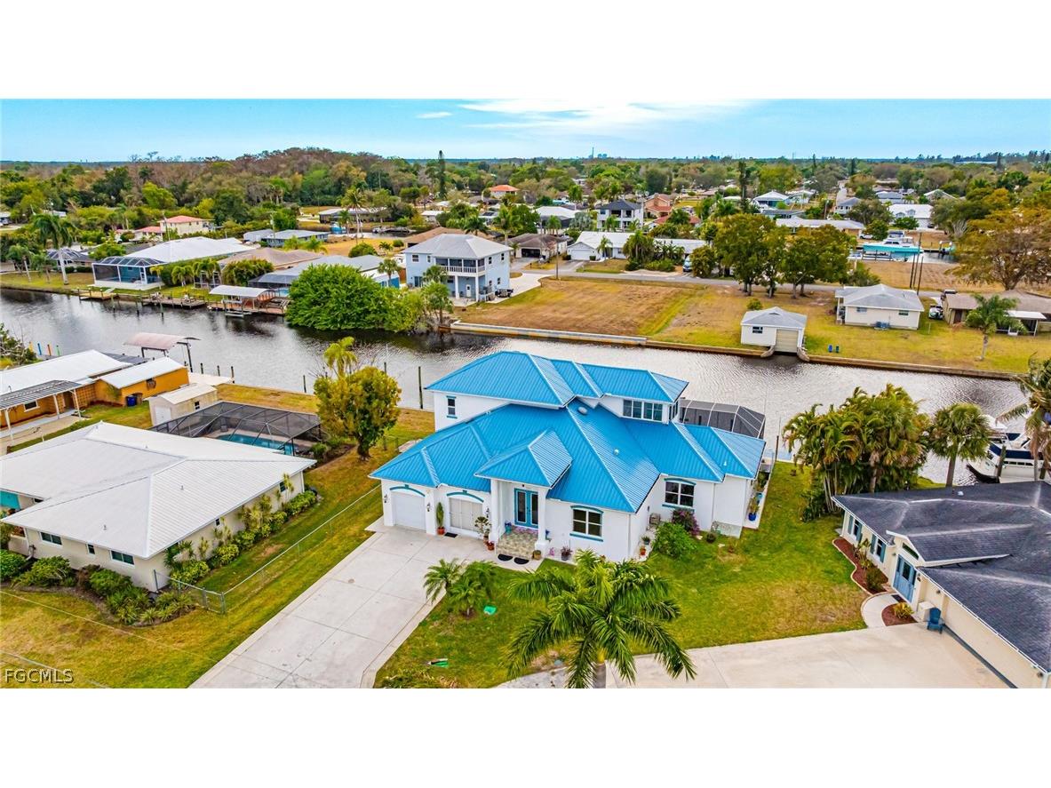 2107 Saint Croix Avenue Fort Myers FL 33905 2026010228 image38