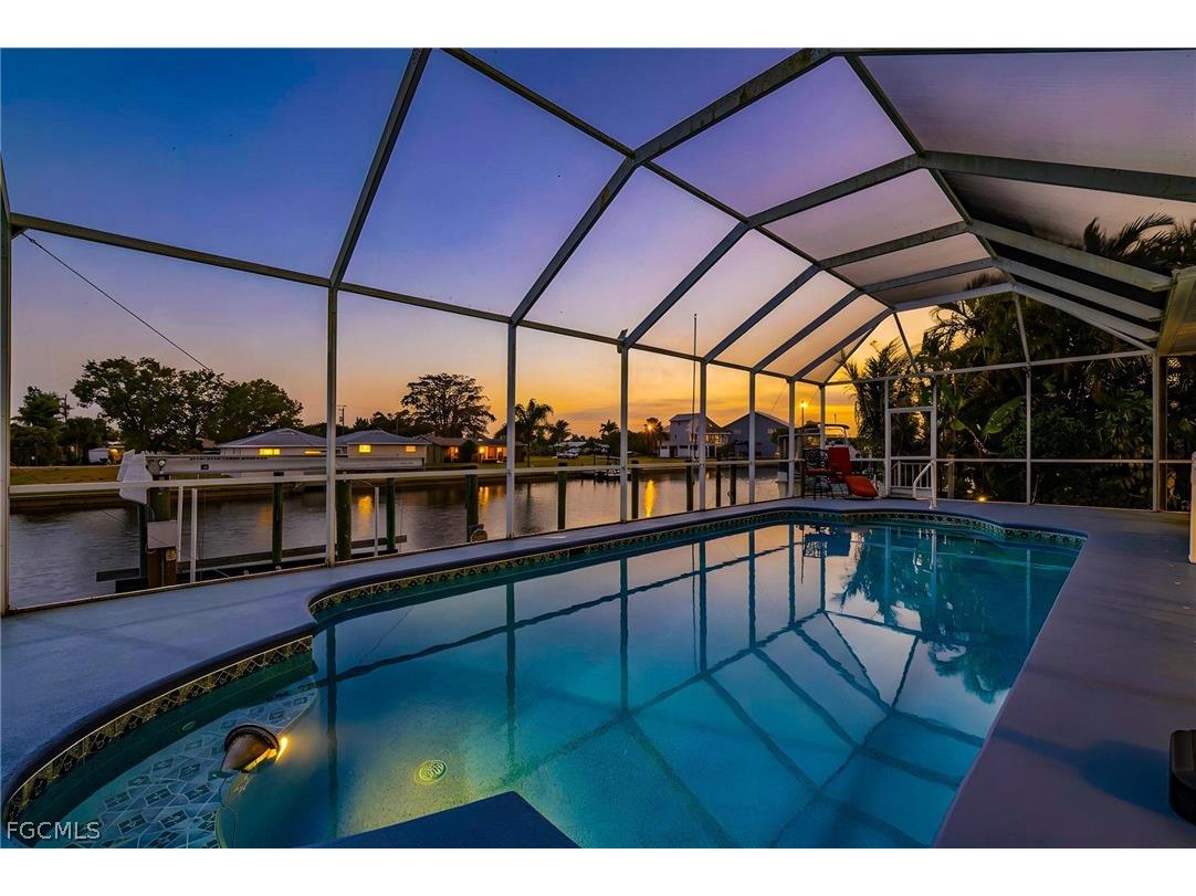 2107 Saint Croix Avenue Fort Myers FL 33905 2026010228 image4