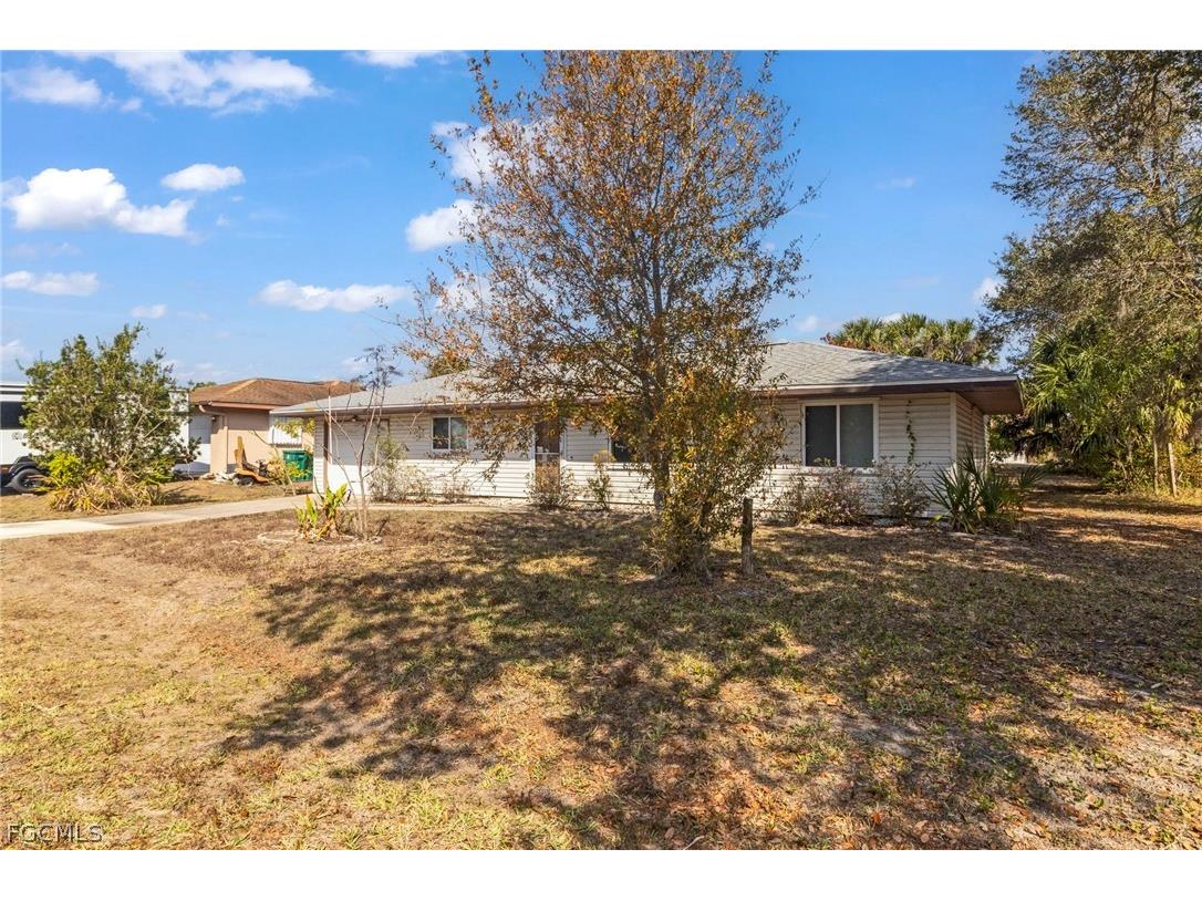21070 Delake Avenue Port Charlotte FL 33954 2026010768 image2