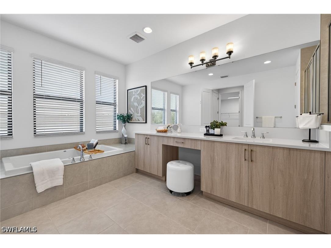 21072 Teak Tree Terrace Estero FL 33928 226018017 image37