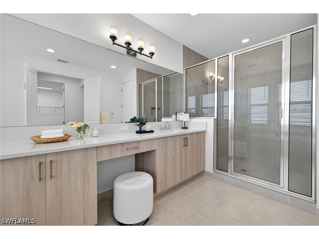 21072 Teak Tree Terrace Estero FL 33928 226018017 image38