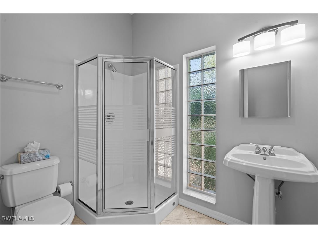 21075 Saint Peters Drive S Fort Myers Beach FL 33931 225078057 image18