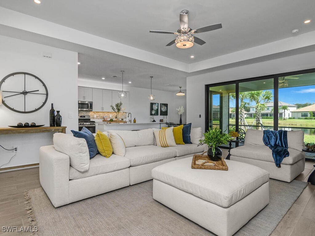 21079 Hallandale Drive Estero FL 33928 225069467 image1