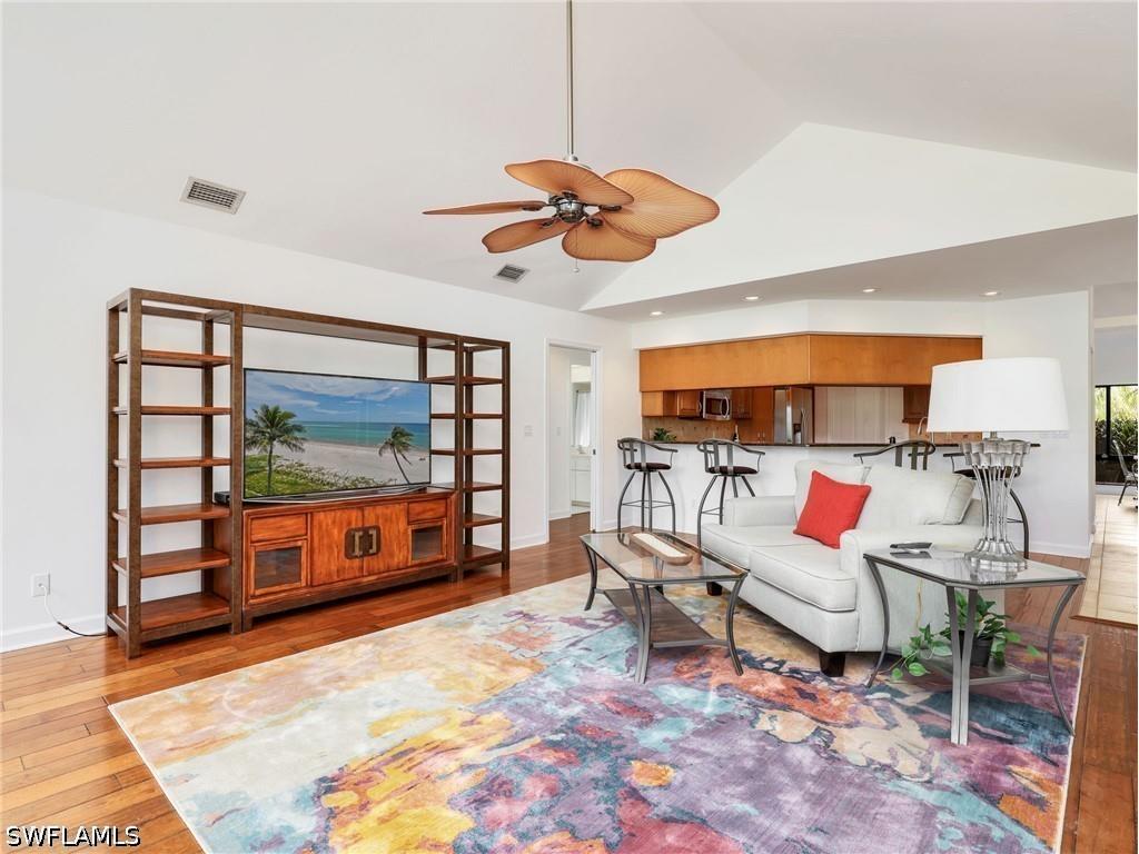 2108 Imperial Golf Course Boulevard Naples FL 34110 226022784 image18