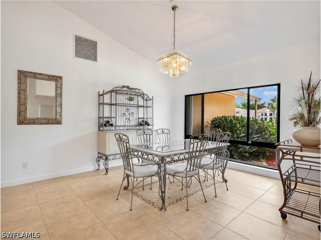 2108 Imperial Golf Course Boulevard Naples FL 34110 226022784 image9