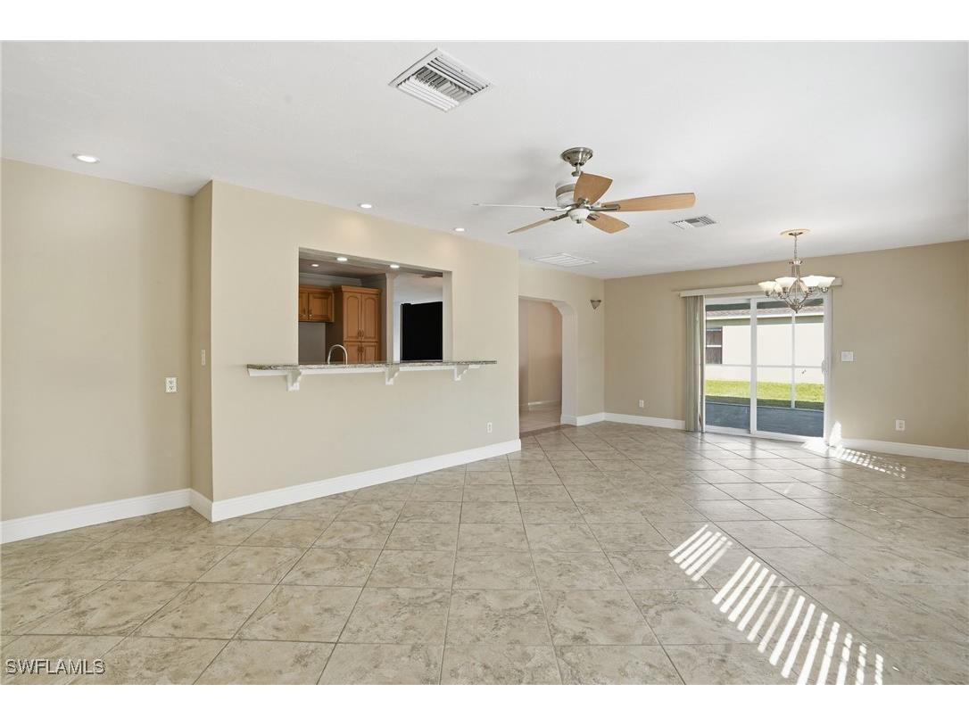 2108 NE 1st Street Cape Coral FL 33909 225080025 image8