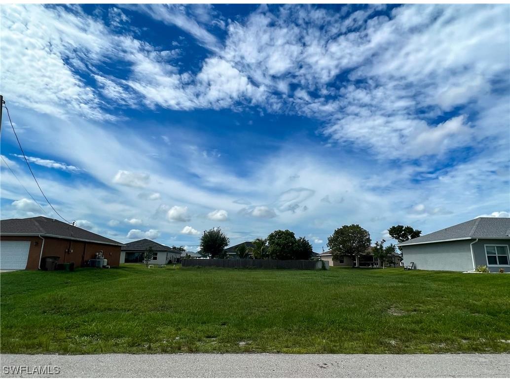 2108 NE 5th Place Cape Coral FL 33909 223071544 image1